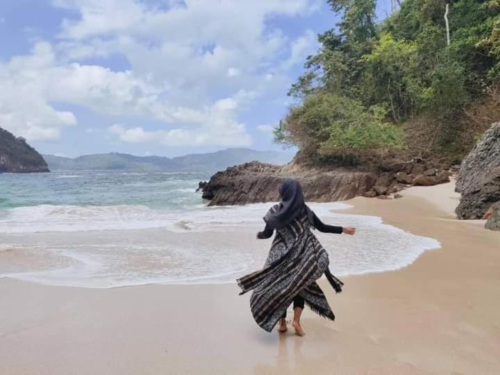 Java Turtle Lodge Meru Betiri Banyuwangi  Exterior foto