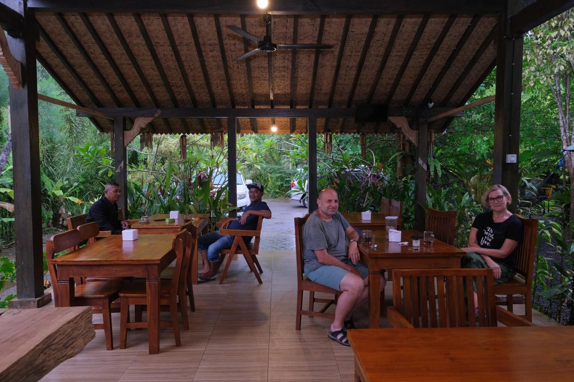 Java Turtle Lodge Meru Betiri Banyuwangi  Exterior foto
