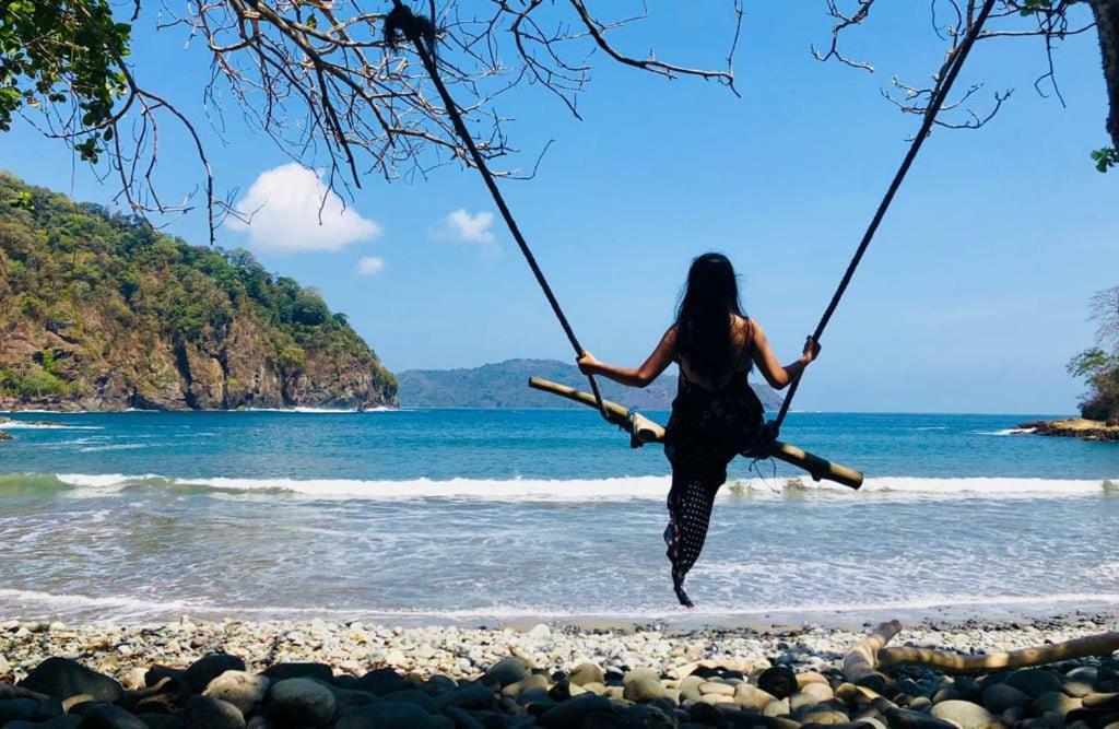 Java Turtle Lodge Meru Betiri Banyuwangi  Exterior foto